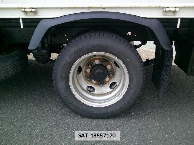 Hino DUTRO 2015-01 7806720-19