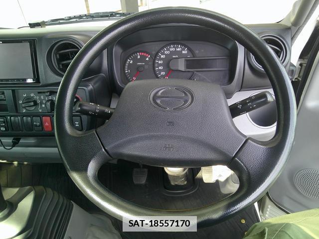 Hino DUTRO 2015-01 7806720-5