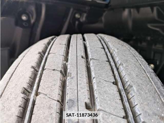Hino DUTRO 2021-12 7807145-11