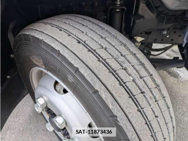 Hino DUTRO 2021-12 7807145-12