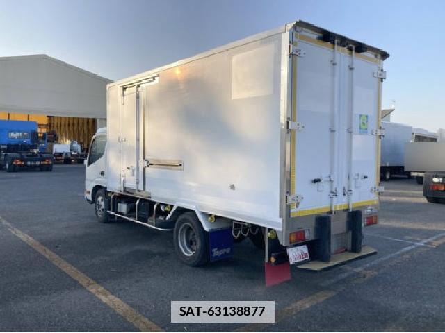 Hino DUTRO 2018 7808114-10