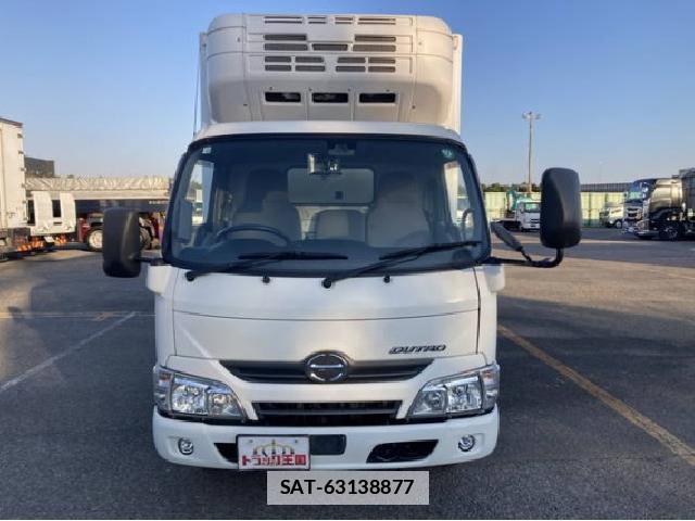 Hino DUTRO 2018 7808114-14