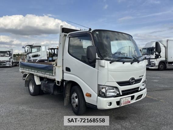 Hino DUTRO 2017 7808130-3