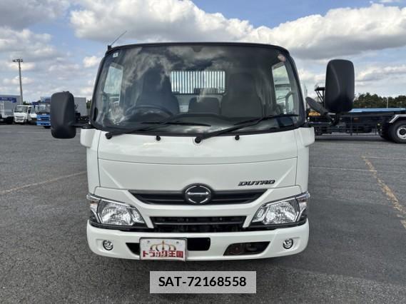 Hino DUTRO 2017 7808130-4