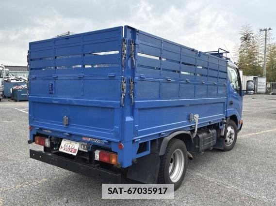 Hino DUTRO 2014 7808146-1