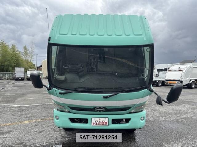 Hino DUTRO 2015 7808150-14