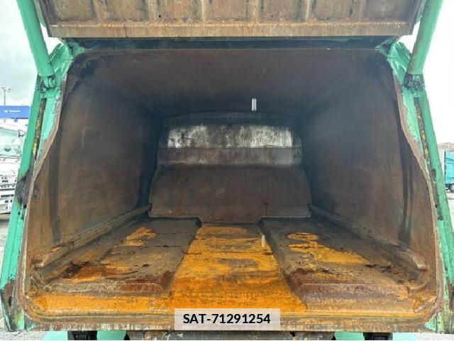 Hino DUTRO 2015 7808150-2