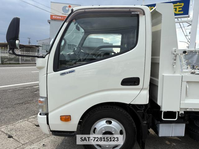 Hino DUTRO 2014-11 7809598-12