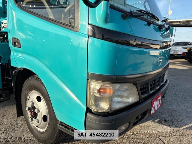 Hino DUTRO 2006-05 7809601-12