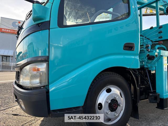 Hino DUTRO 2006-05 7809601-16