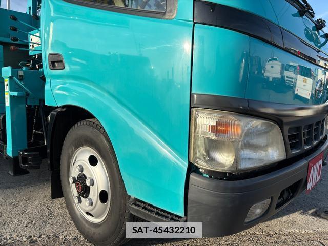 Hino DUTRO 2006-05 7809601-19