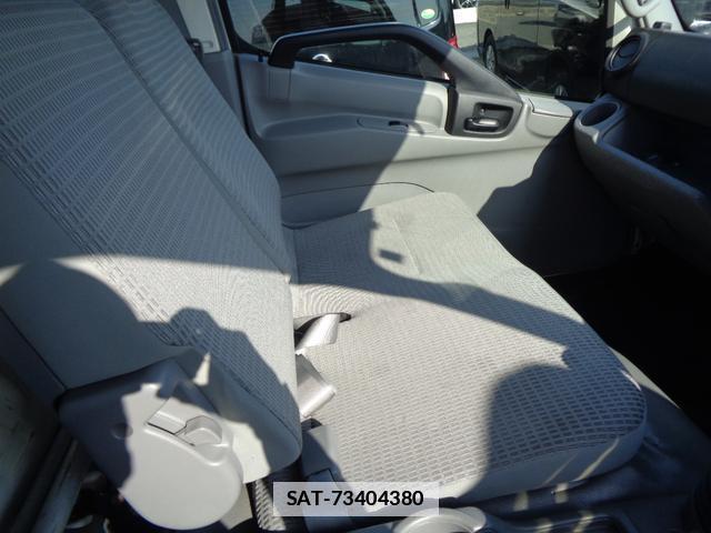 Toyota DYNA TRUCK 2016-10 7793002-17