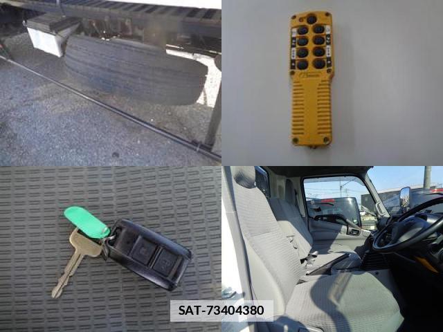 Toyota DYNA TRUCK 2016-10 7793002-8