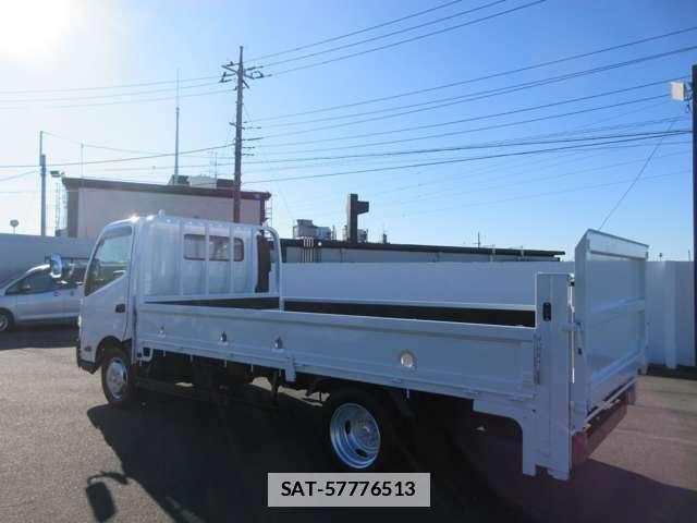 Toyota DYNA TRUCK 2012-09 7793398-10
