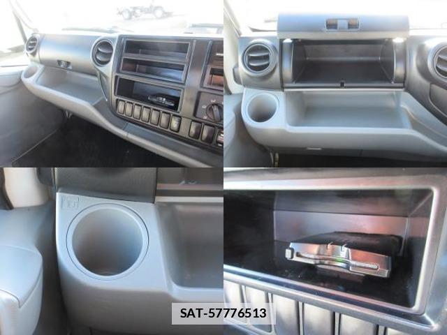 Toyota DYNA TRUCK 2012-09 7793398-6