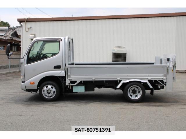 Toyota DYNA TRUCK 2021-01 7793481-3