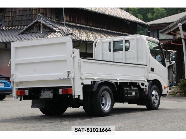 Toyota DYNA TRUCK 2015-08 7793536-6