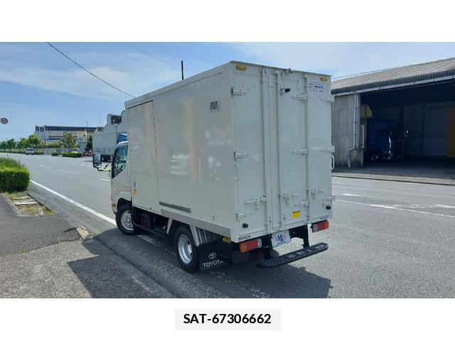 Toyota DYNA TRUCK 2012-07 7801621-1
