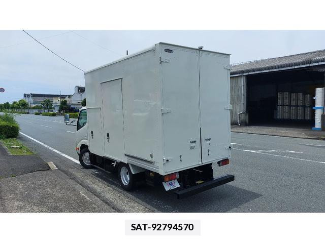 Toyota DYNA TRUCK 2010-12 7801645-1
