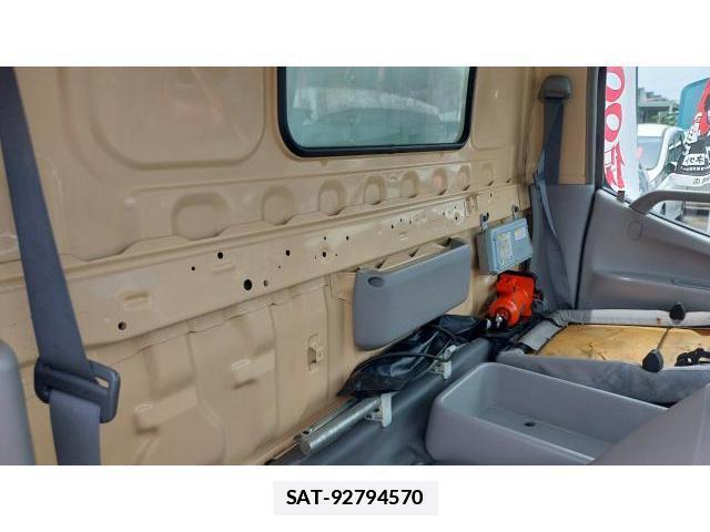 Toyota DYNA TRUCK 2010-12 7801645-18