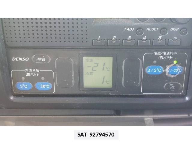 Toyota DYNA TRUCK 2010-12 7801645-3