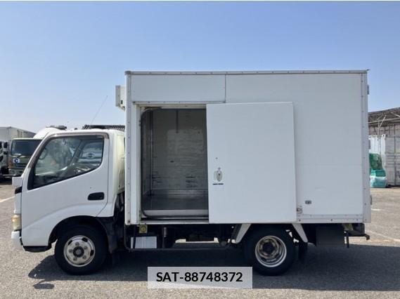 Toyota DYNA TRUCK 2004 7808129-12