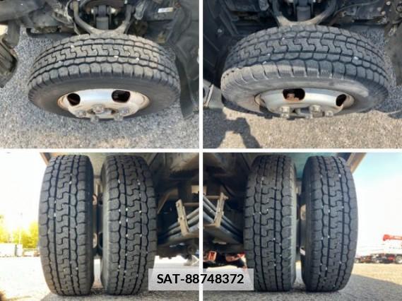Toyota DYNA TRUCK 2004 7808129-2