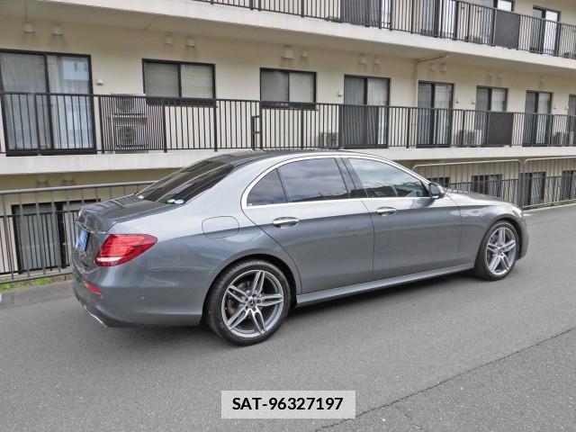 Mercedes Benz E-CLASS 2017-06 7797006-12