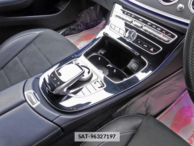 Mercedes Benz E-CLASS 2017-06 7797006-15