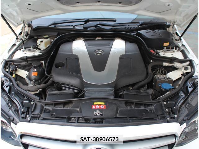 Mercedes Benz E-CLASS 2013-08 7797658-11