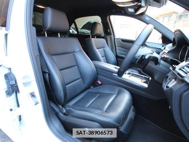 Mercedes Benz E-CLASS 2013-08 7797658-5