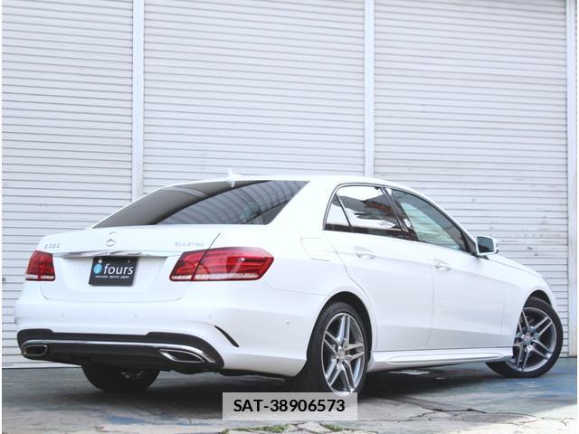 Mercedes Benz E-CLASS 2013-08 7797658-9