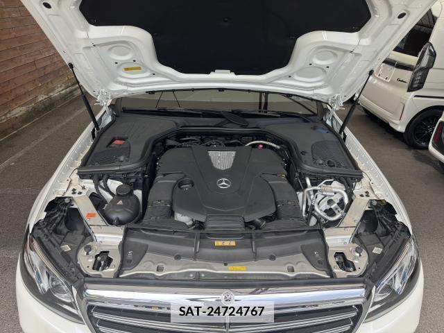 Mercedes Benz E-CLASS 2017-07 7797881-17