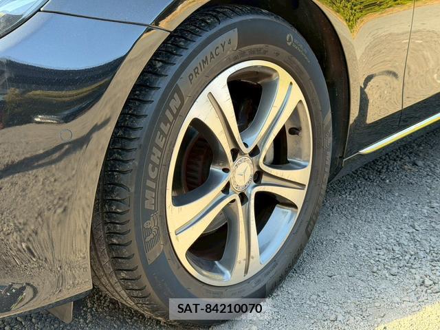 Mercedes Benz E-CLASS 2017-03 7805929-2