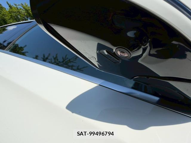 Mercedes Benz E-CLASS 2018-06 7805951-17