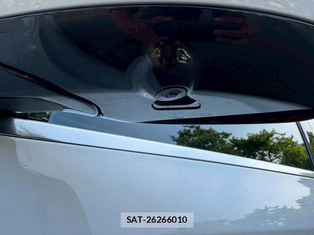 Mercedes Benz E-CLASS 2016-07 7805960-10