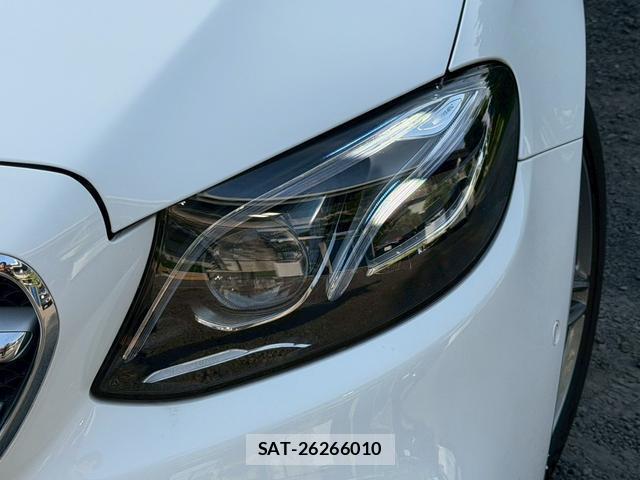 Mercedes Benz E-CLASS 2016-07 7805960-3