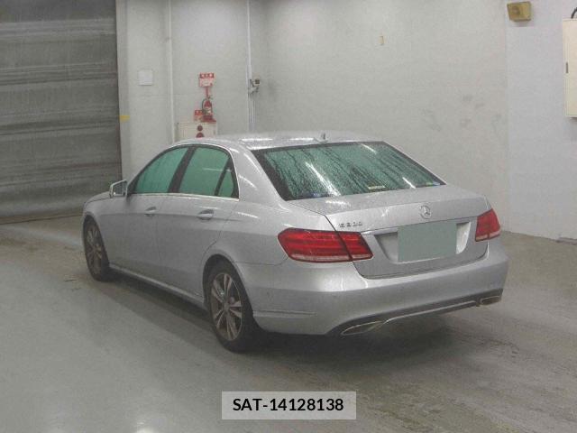 Mercedes Benz E-CLASS 2016-03 7809135-4