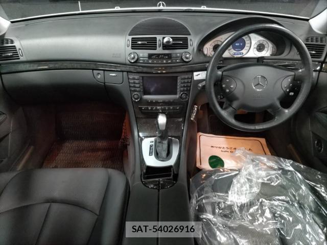Mercedes Benz E-CLASS 2004-01 7809227-2