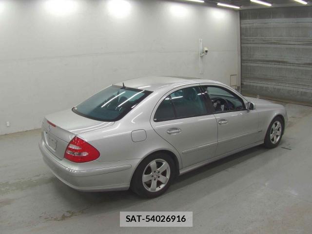 Mercedes Benz E-CLASS 2004-01 7809227-4
