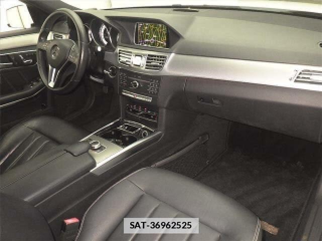Mercedes Benz E-CLASS 2015-09 7810442-4