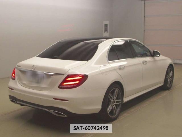 Mercedes Benz E-CLASS 2018-04 7810958-4