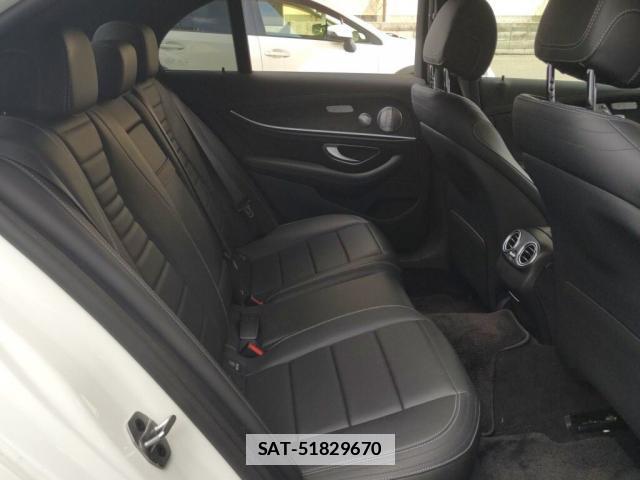 Mercedes Benz E-CLASS 2021-04 7810979-5