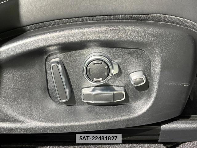 Jaguar E-PACE 2025-03 7798993-12