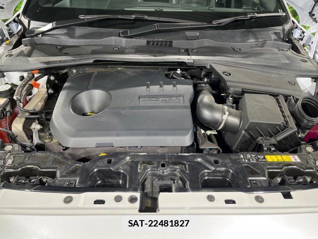 Jaguar E-PACE 2025-03 7798993-13