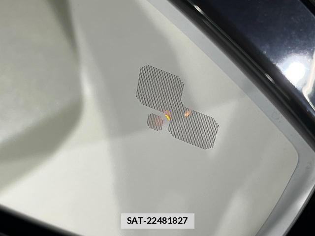 Jaguar E-PACE 2025-03 7798993-9