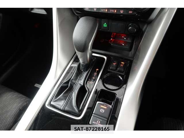 Mitsubishi ECLIPSE CROSS 2023-01 7809075-11