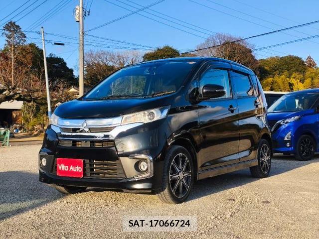 Mitsubishi EK CUSTOM 2016-02 7798527-9