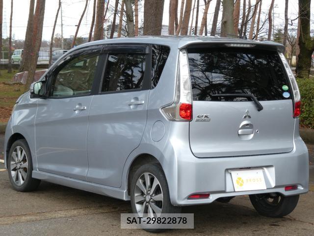 Mitsubishi EK CUSTOM 2013-06 7801412-10
