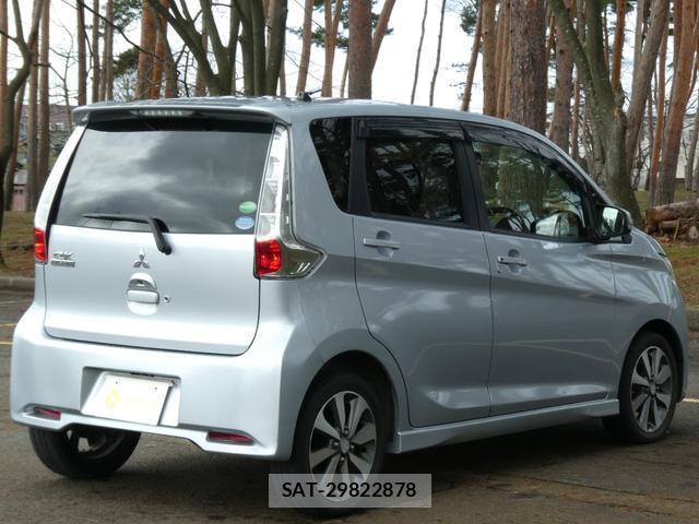 Mitsubishi EK CUSTOM 2013-06 7801412-9